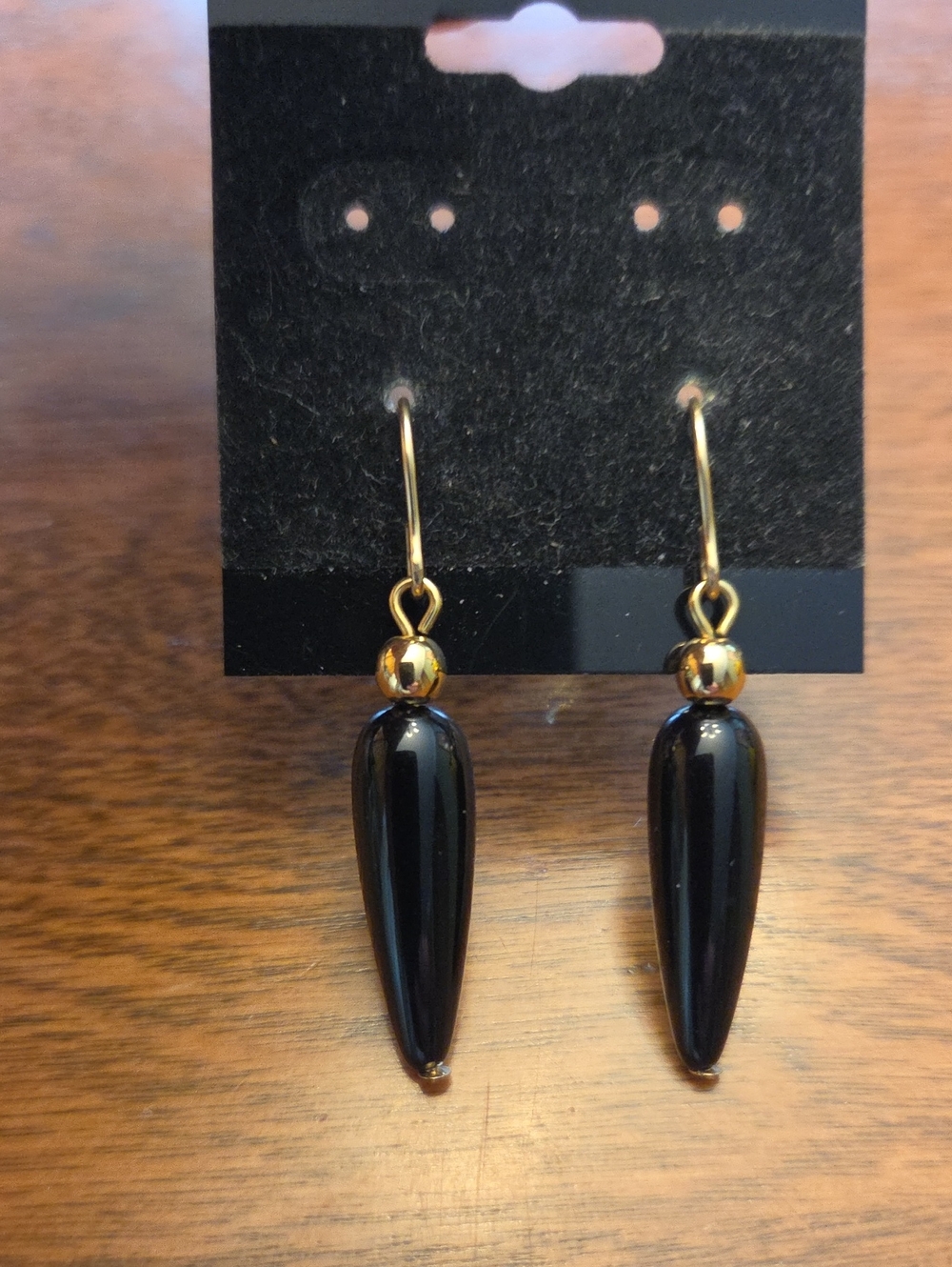 Vtg Gold Drop Earrings with Black Teardrop Beads - 1 1/2" Drop
